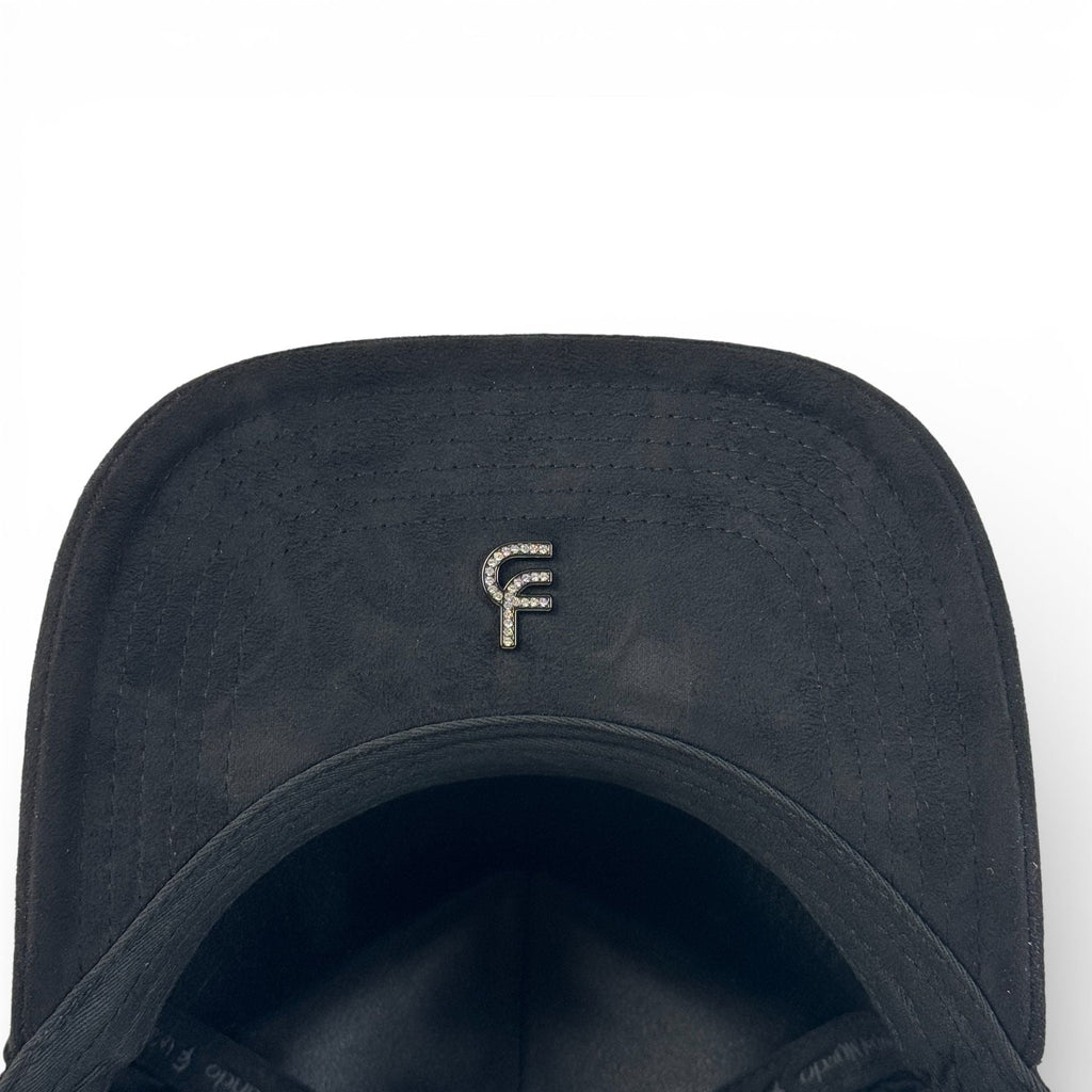 SAN JUDAS NEGRO SUEDE