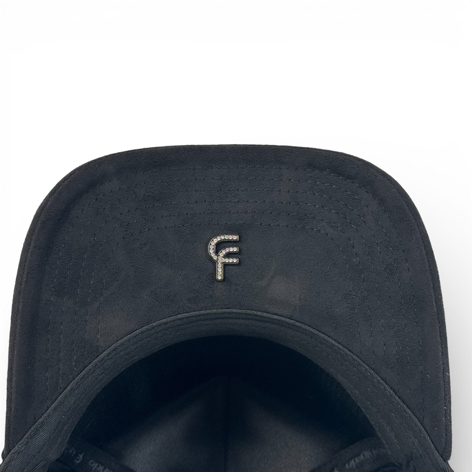 SAN JUDAS NEGRO SUEDE
