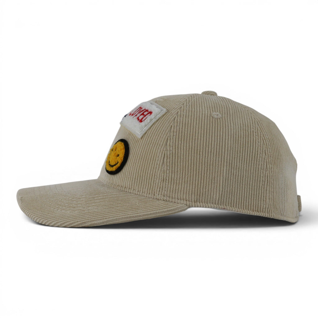GORRA BEIGE X LOVED